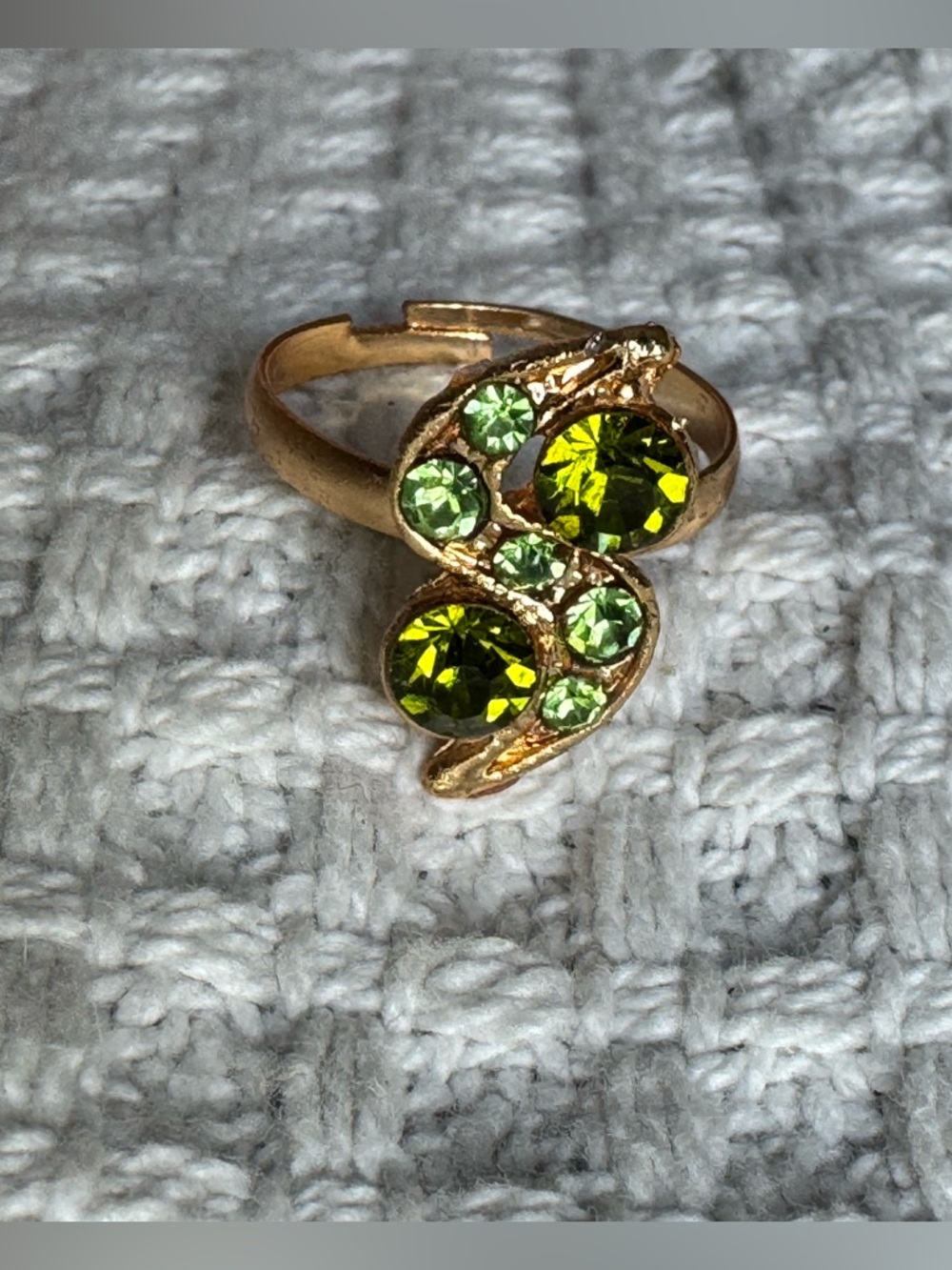 Olive and Lime Green Crystal Ring Adjustable Gold Tone - Picture 2 of 2
